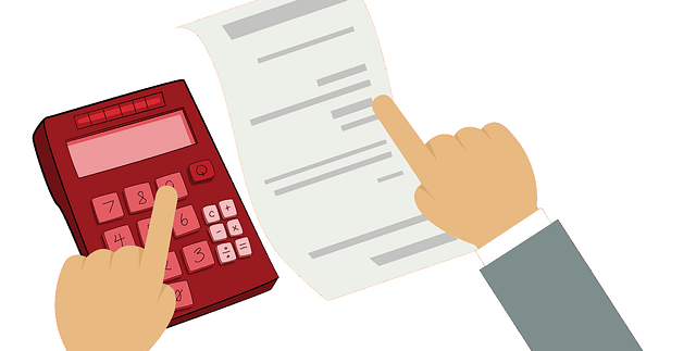 Calculator List Hand Calculation - Immoprentice / Pixabay
