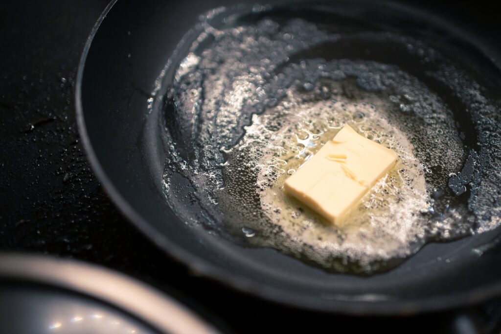 Cooking Butter Pan Frying Pan Cook - scratsmacker / Pixabay